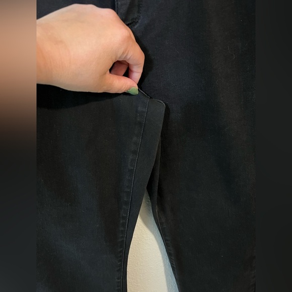 St. John's Bay Black Straight Leg Mom Jeans 90s Style - Picture 3 of 5